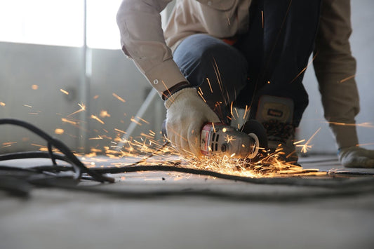 How Cut Resistant Gloves Improve Productivity